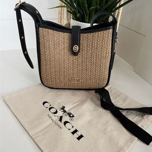 Coach Black & Raffia Mini Hadley 🖤
